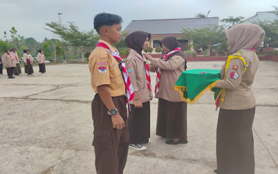 Siswa Baru MAN Sorong Ikuti Kegiatan Penerimaan Tamu Ambalan Pramuka